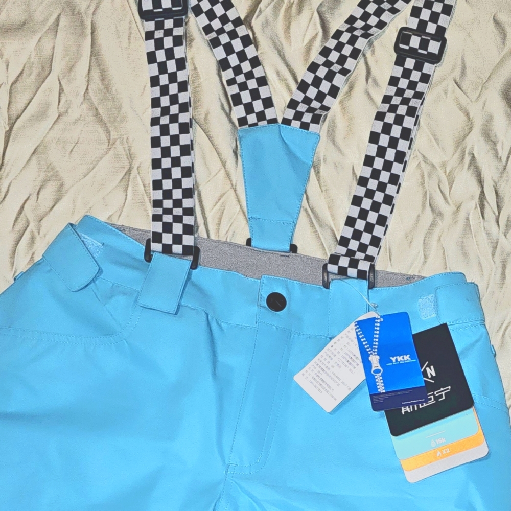 GS Snowing Ski Pants with Suspenders in Teal. Size M